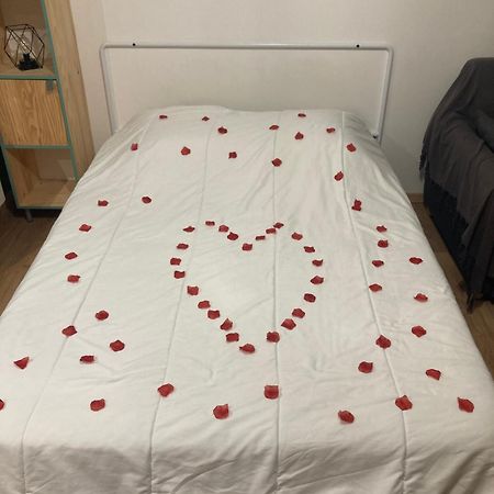 Les Obiones, Vue Laterale Mer, Fort Mahon Plage, Magnifique Studio Cabine 4P, Avec Balcon , Parking Prive Gratuit, Wifi, Classe 2 Etoiles, Exposition Plein Sud En Baie De Somme 外观 照片